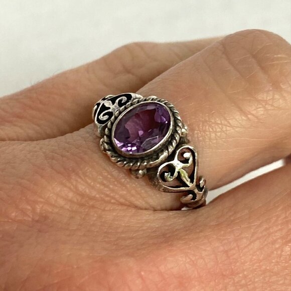 Oxidized Sterling Silver 925 Oval Amethyst Scrollwork Openwork Ring Size 6.75 - Picture 15 of 16